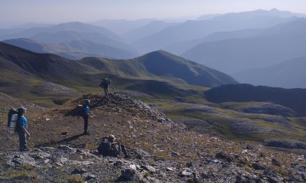 ლეგიონის სამთო სექცია მწვერვალ ანწუხელიძეზე (3.276 მ)